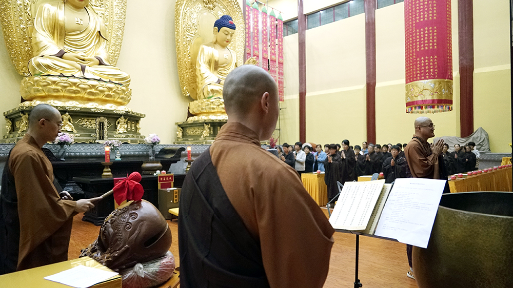 我們的節日 | 冀州道安寺舉行國慶升旗儀式及中秋供月傳燈法會圓滿