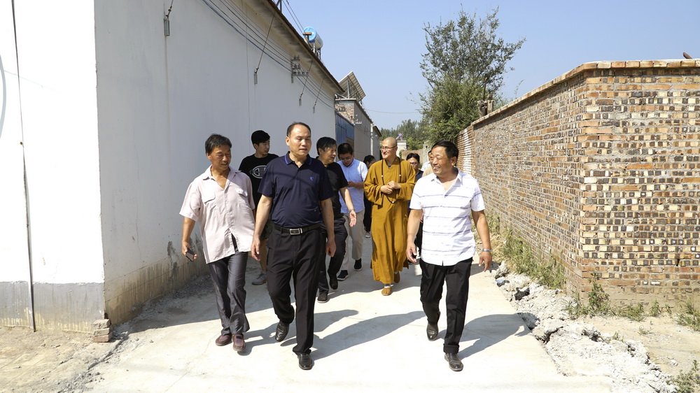 中秋慰问送温暖 真情传递解民忧 | 衡水市佛教协会走访慰问困难群众