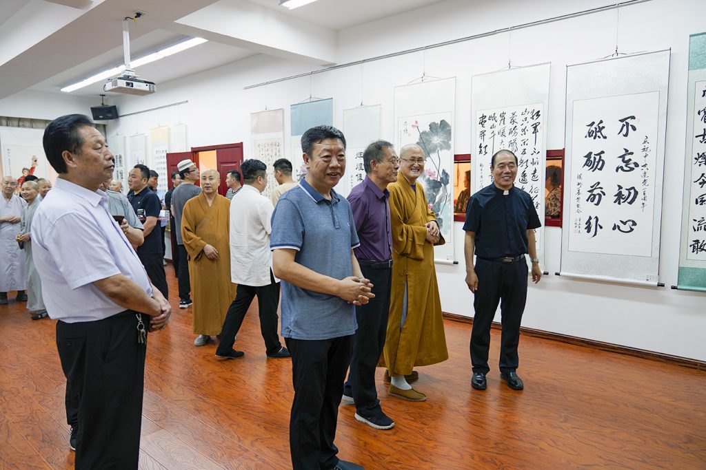 “百年崢嶸迎華誕 翰墨書香頌黨恩” ——衡水市宗教界慶祝中國共產黨成立100周年圖片書畫展隆重開幕